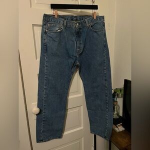 505 Levi’s Men Solid Blue Denim Zip-Up Striaght Jean Pants EUC 40 x 30